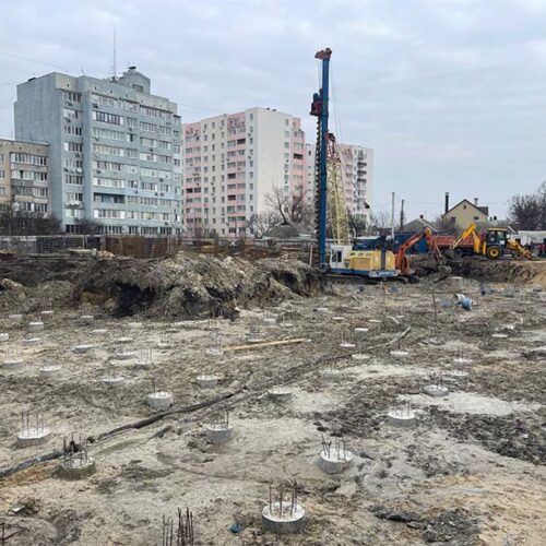 2024 год. Бурение свайного поля под жилой дом в городе Борисполь, Ф-620мм, L-12м, 277 шт